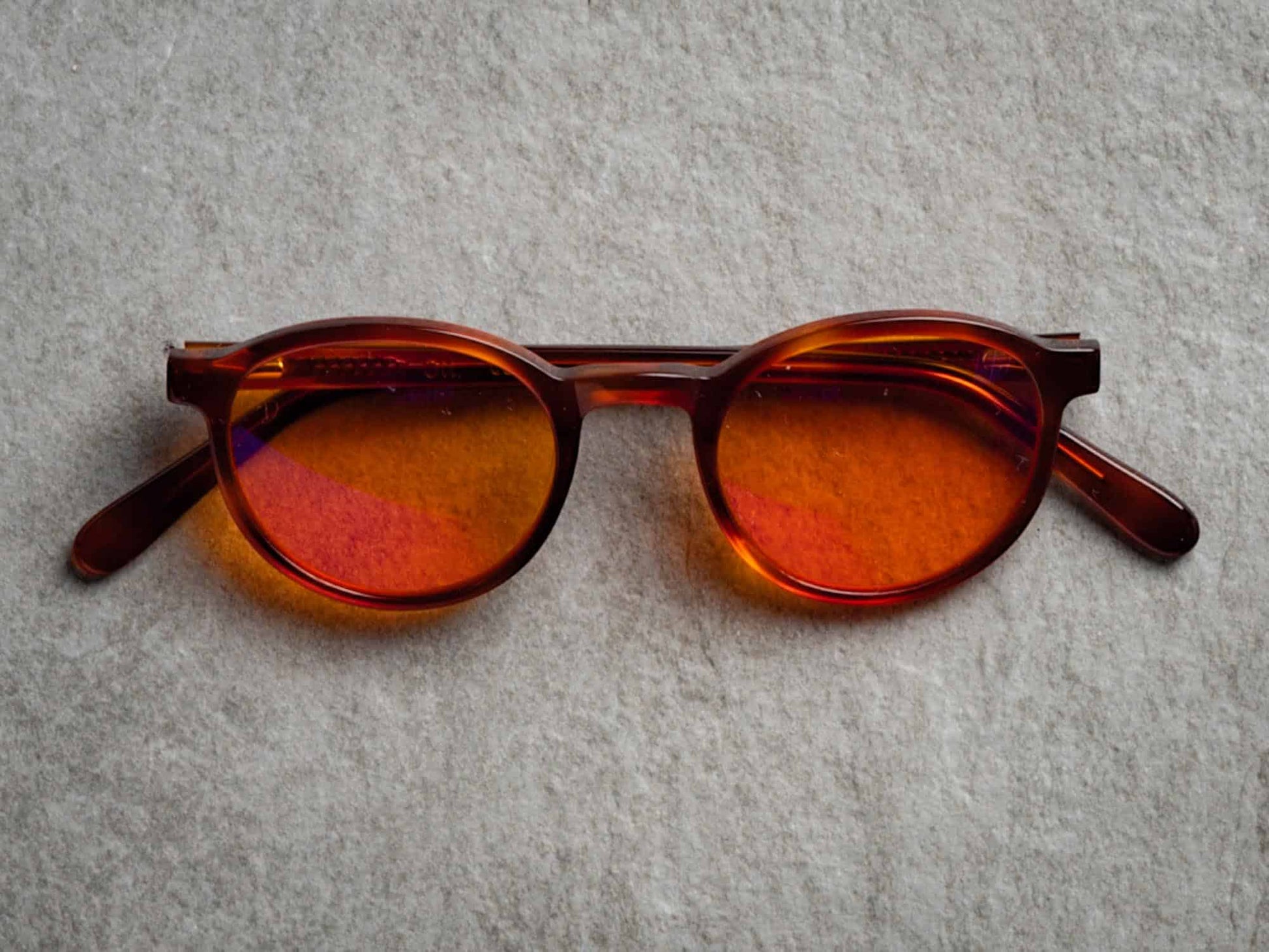 Ott / Light Tortoise / Dusk