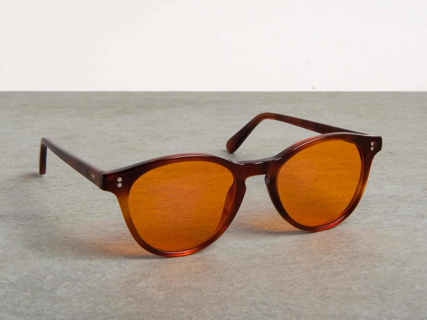 Sharma / Light Tortoise / Dusk
