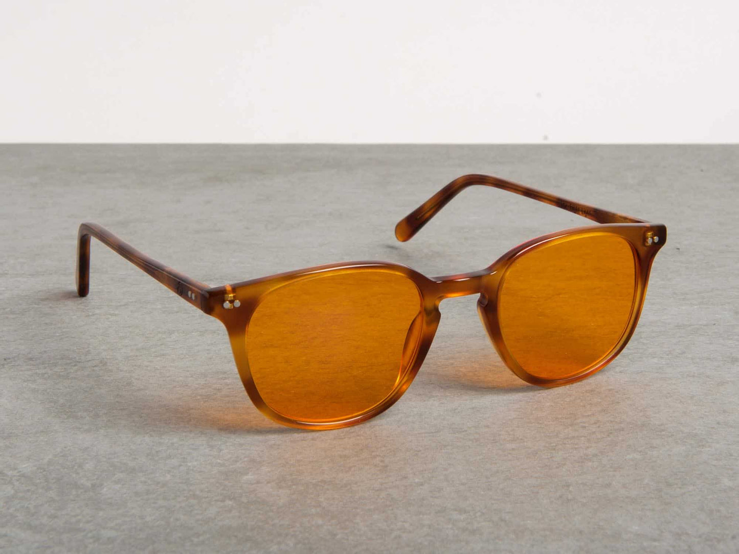Wunsch / Light Tortoise / Dusk